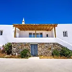 Aniko Suites Psarou