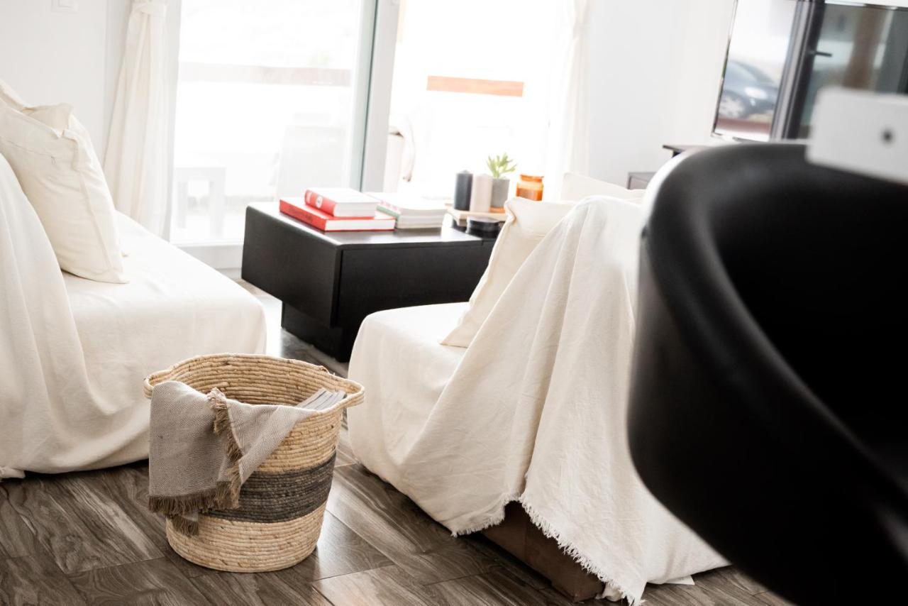 Aniko Suites Psarou Hébergement de vacances Psarrou