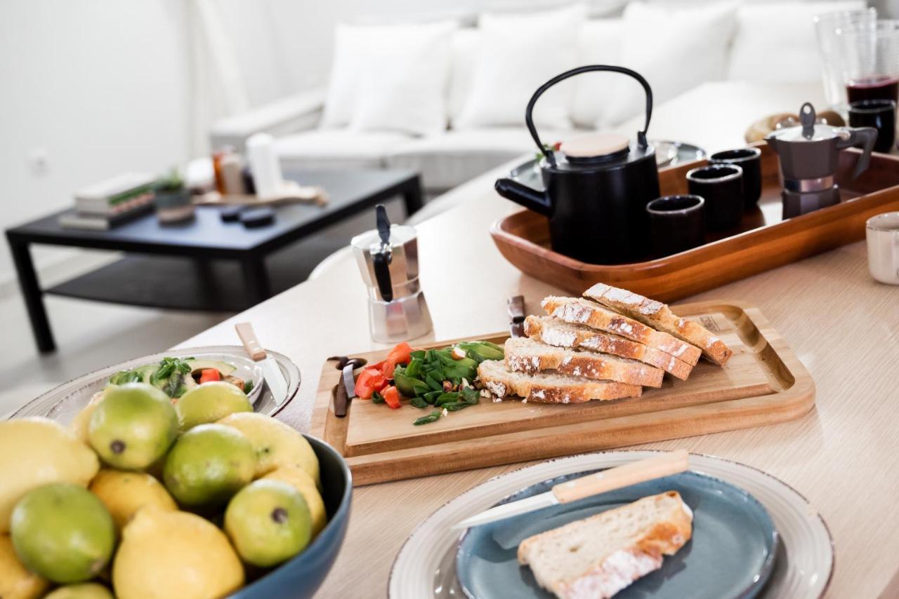 Aniko Suites Psarou *