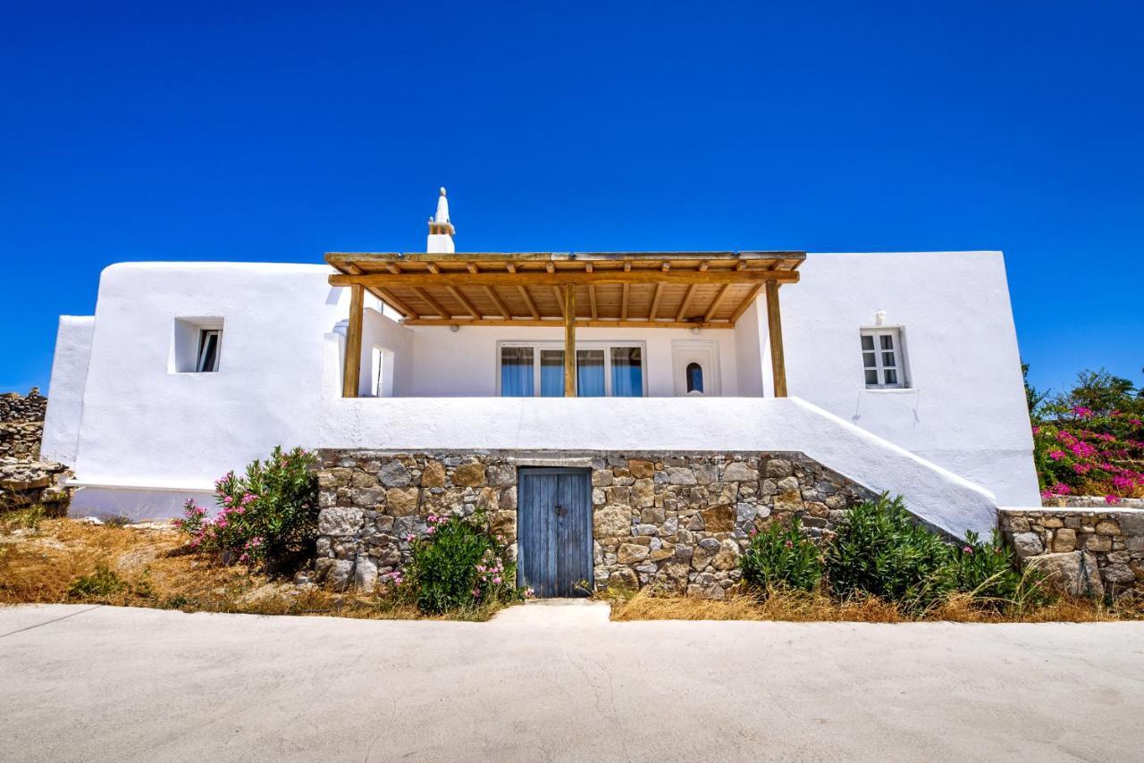 Aniko Suites Psarou * Psarrou